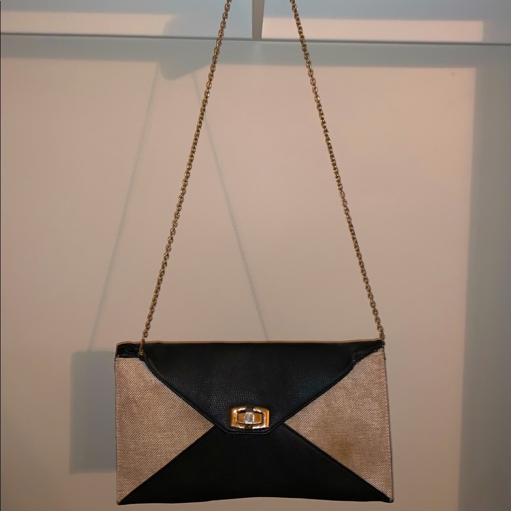 Clutch purse